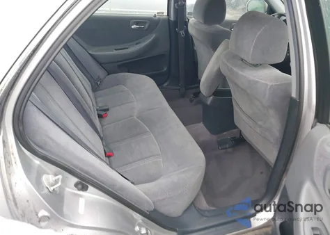 2000 Honda Accord 2.3 Lx from USA, damaged, VIN JHMCG6652YC029538